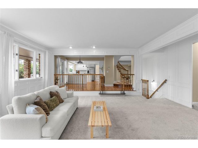 5796 S Kittredge Ct, Centennial, CO 80015