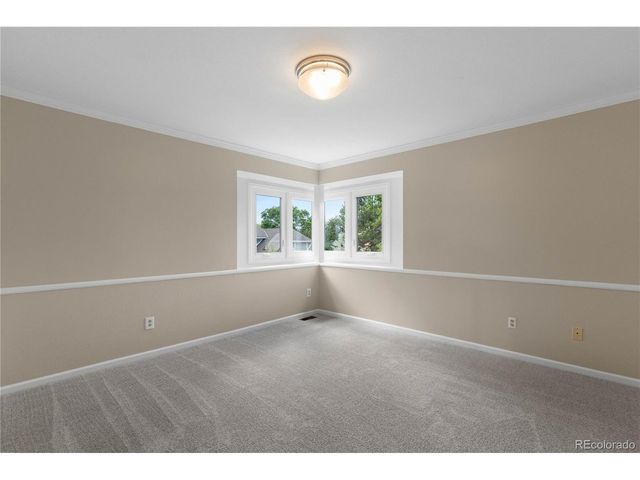 5796 S Kittredge Ct, Centennial, CO 80015