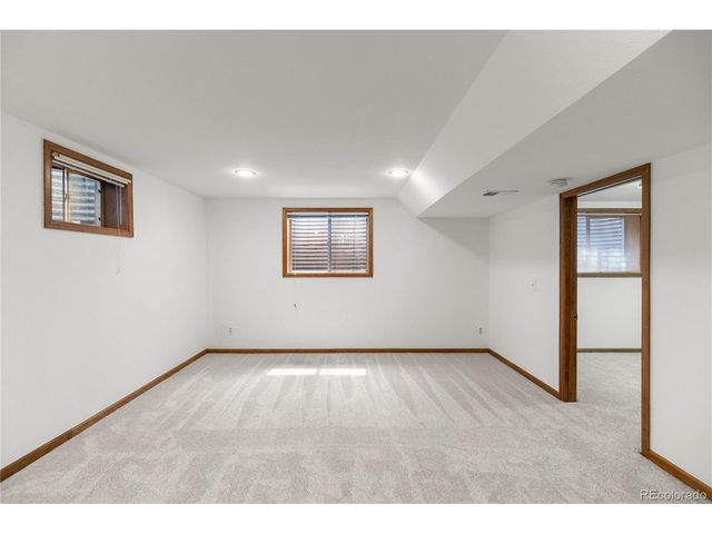 5796 S Kittredge Ct, Centennial, CO 80015