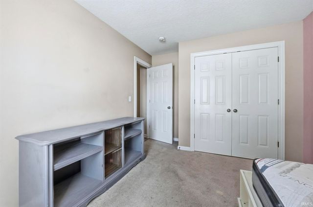 680 Helms Orange Drive, Roanoke, IN 46783