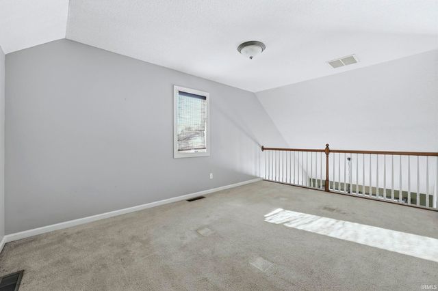 680 Helms Orange Drive, Roanoke, IN 46783