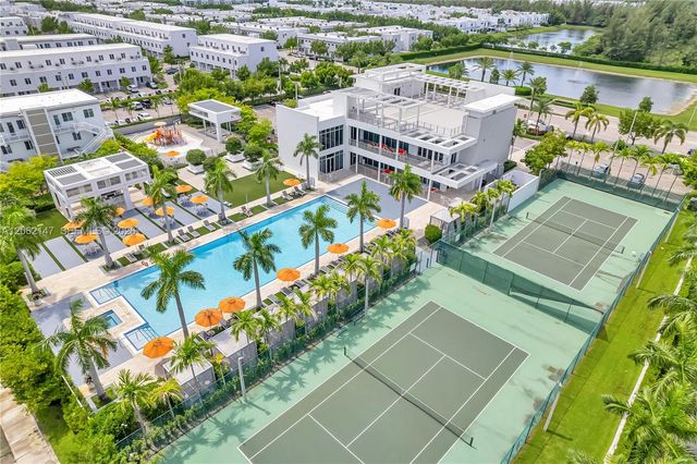 6310 NW 103rd Pl 201, Doral, FL 33178
