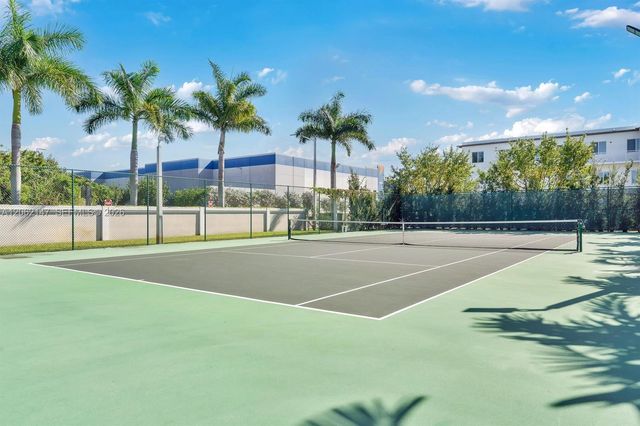 6310 NW 103rd Pl 201, Doral, FL 33178