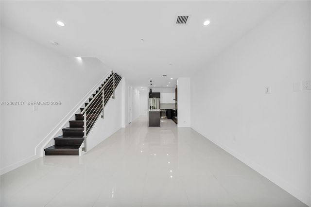 6310 NW 103rd Pl 201, Doral, FL 33178