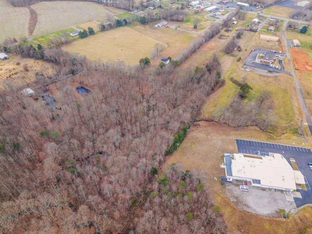 77 Barnett Road, Russell Springs, KY 42642