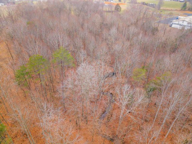 77 Barnett Road, Russell Springs, KY 42642