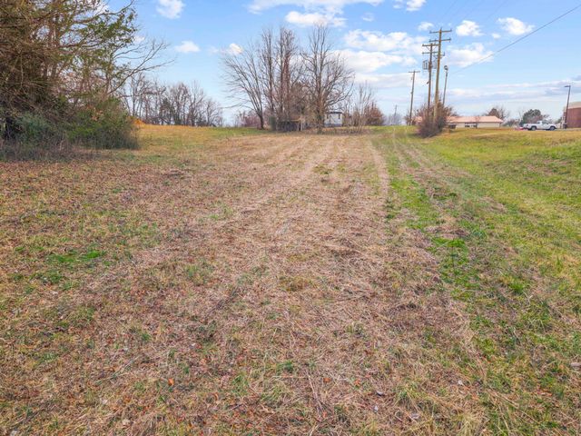 77 Barnett Road, Russell Springs, KY 42642