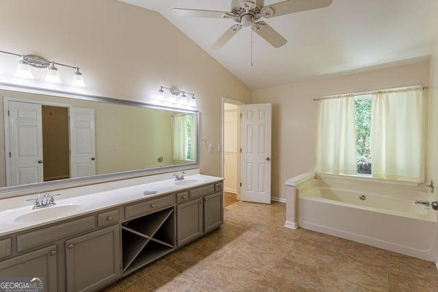 10175 Barston Court, Alpharetta, GA 30022