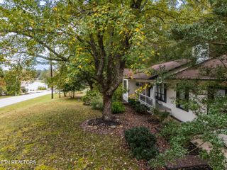 182 Delbridge Lane, Crossville, TN 38558