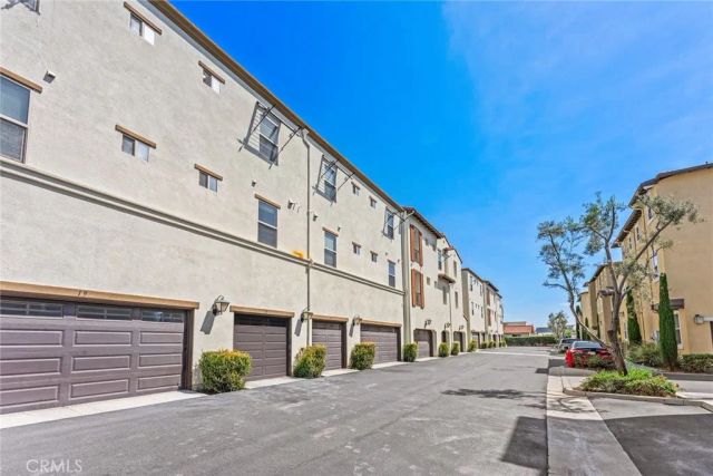 503 S Brea Boulevard 18, Brea, CA 92821