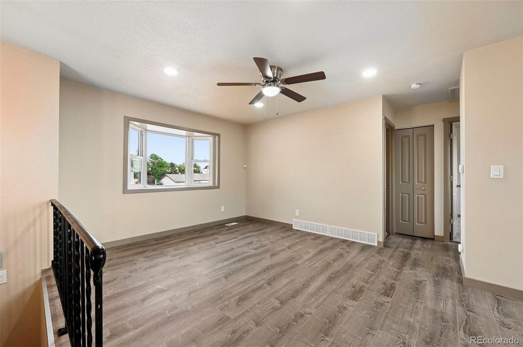 Image 3 of property listing at 6885 Mescalero Drive, Colorado Springs, CO 80915
