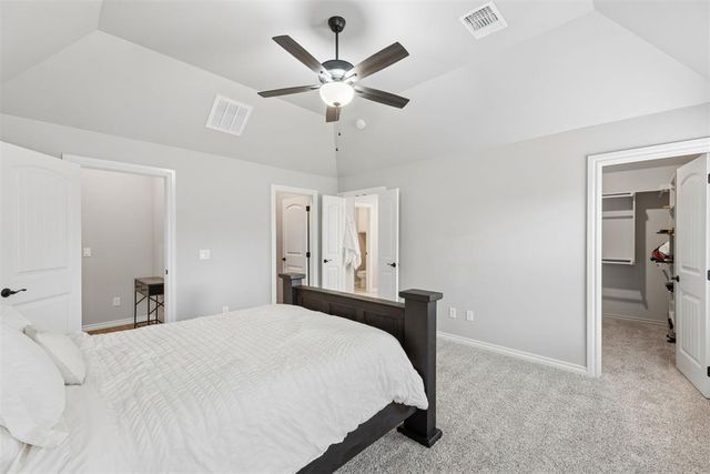 19012 Grove Parkway, Edmond, OK 73012