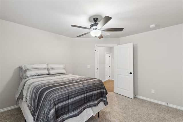 19012 Grove Parkway, Edmond, OK 73012
