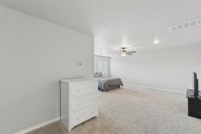 19012 Grove Parkway, Edmond, OK 73012
