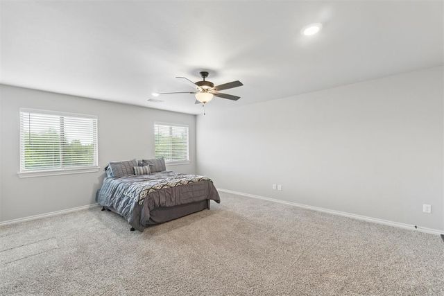 19012 Grove Parkway, Edmond, OK 73012