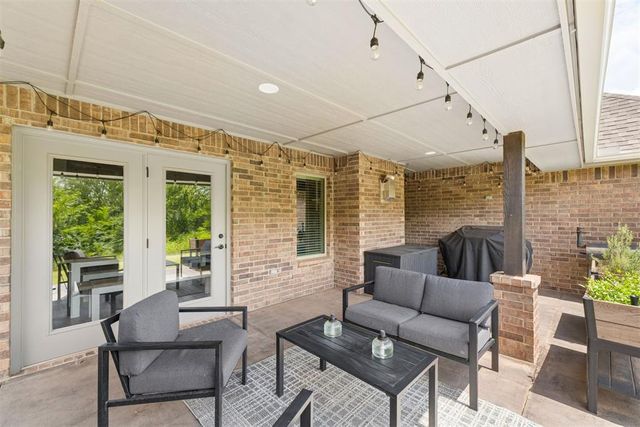 19012 Grove Parkway, Edmond, OK 73012