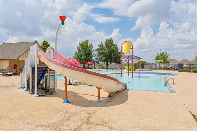 19012 Grove Parkway, Edmond, OK 73012