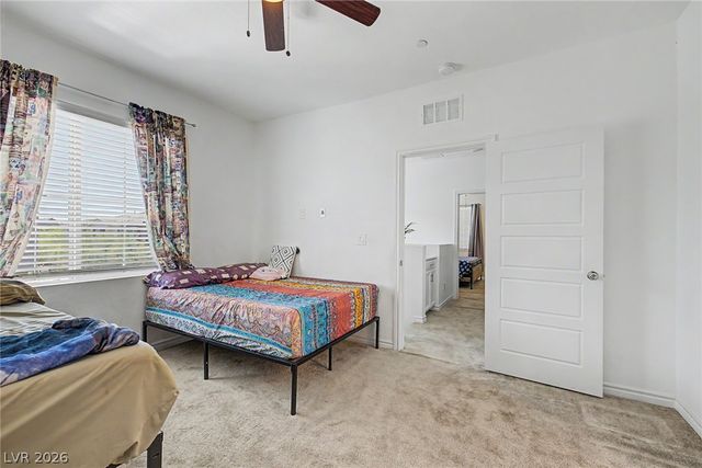 7364 North Decatur Boulevard 4, Las Vegas, NV 89131