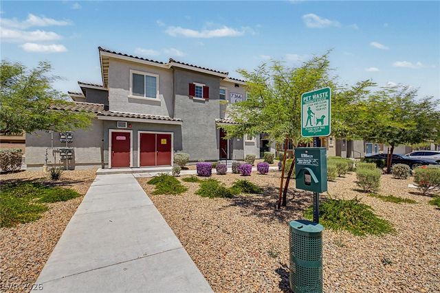 7364 North Decatur Boulevard 4, Las Vegas, NV 89131
