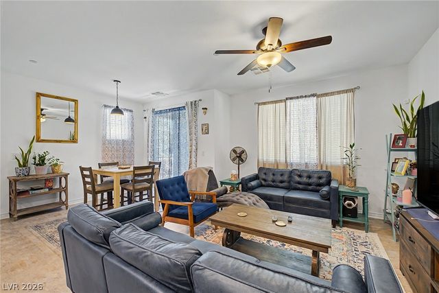 7364 North Decatur Boulevard 4, Las Vegas, NV 89131