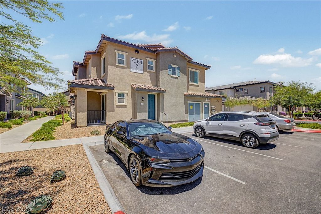 7364 North Decatur Boulevard 4, Las Vegas, NV 89131