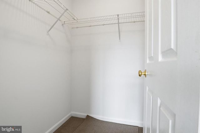 645 FISHER DR, York, PA 17404