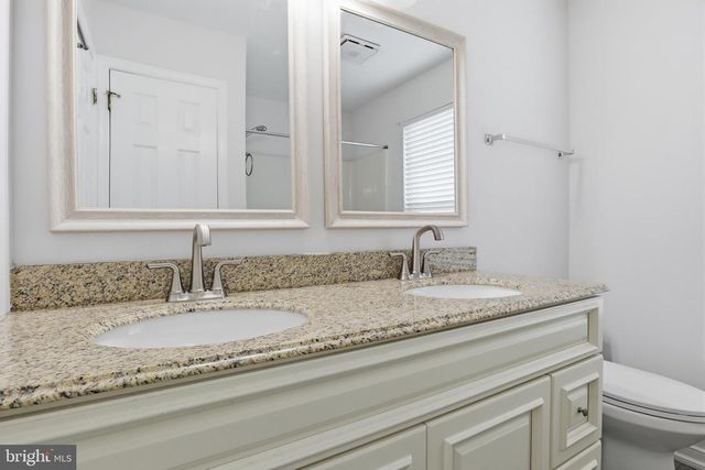 645 FISHER DR, York, PA 17404