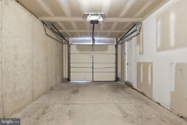 645 FISHER DR, York, PA 17404