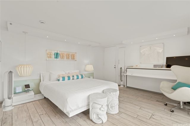 2572 Lemon Road 703, Honolulu, HI 96815