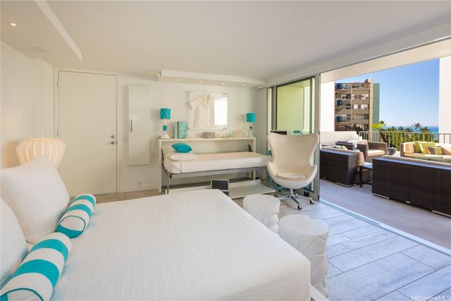 2572 Lemon Road 703, Honolulu, HI 96815