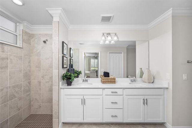 19007 SCALLOP LOOP 108, Lakewood Ranch, FL 34202