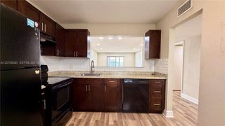 879 NE 195th Street 425, Miami, FL 33179
