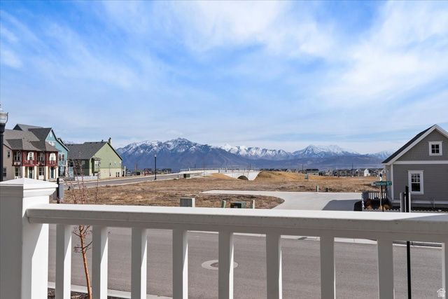 11442 S WATERCOURSE RD, South Jordan, UT 84009
