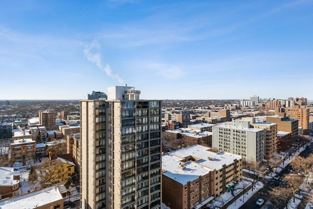 5701 N Sheridan Road 19B, Chicago, IL 60660