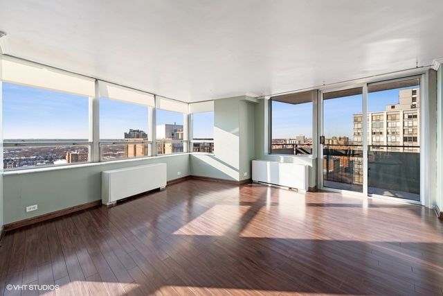 5701 N Sheridan Road 19B, Chicago, IL 60660