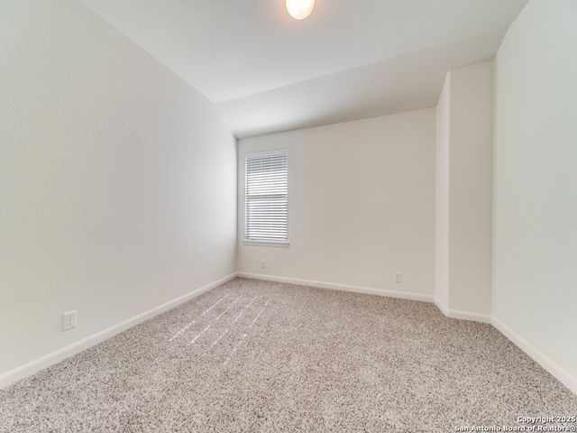 8702 Elkhorn, Boerne, TX 78015