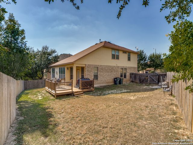 8702 Elkhorn, Boerne, TX 78015