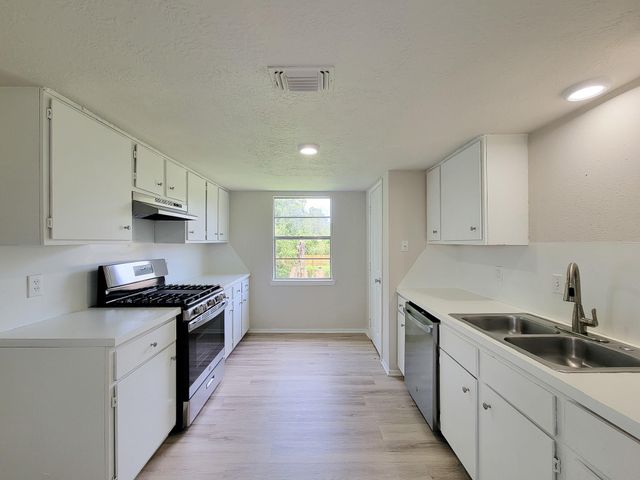 8719 Valley Song Drive, Houston, TX 77078
