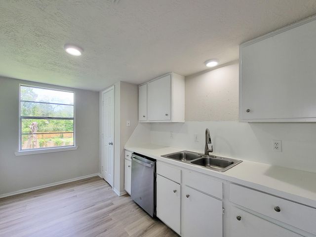 8719 Valley Song Drive, Houston, TX 77078