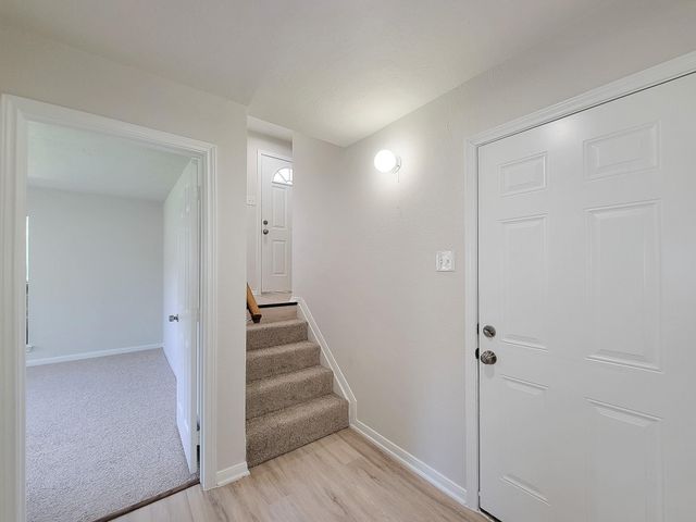 8719 Valley Song Drive, Houston, TX 77078