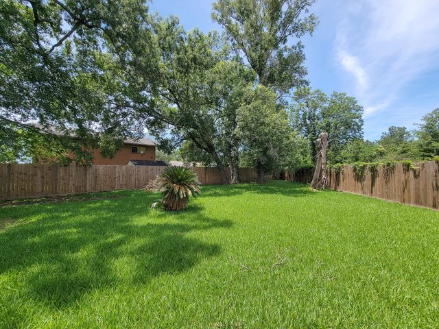 8719 Valley Song Drive, Houston, TX 77078