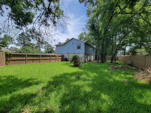 8719 Valley Song Drive, Houston, TX 77078