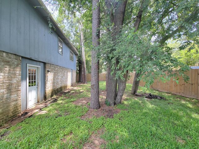 8719 Valley Song Drive, Houston, TX 77078