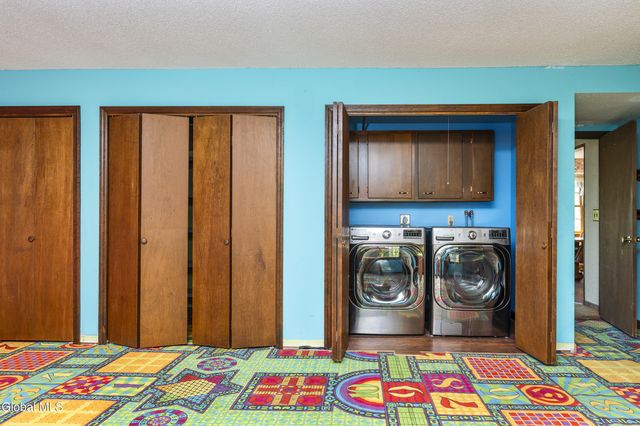 1910 Evva Drive, Schenectady, NY 12303