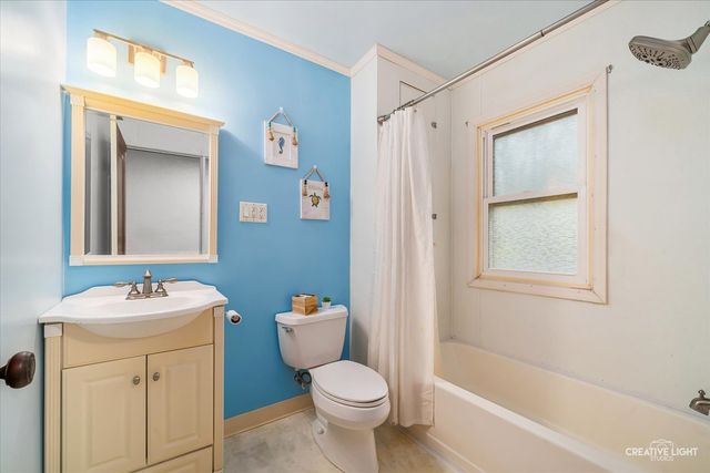 644 Columbia Avenue, Elgin, IL 60120