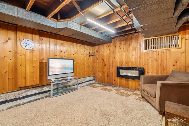 644 Columbia Avenue, Elgin, IL 60120