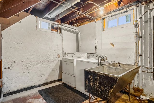 644 Columbia Avenue, Elgin, IL 60120