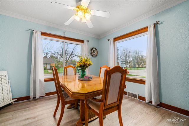 644 Columbia Avenue, Elgin, IL 60120