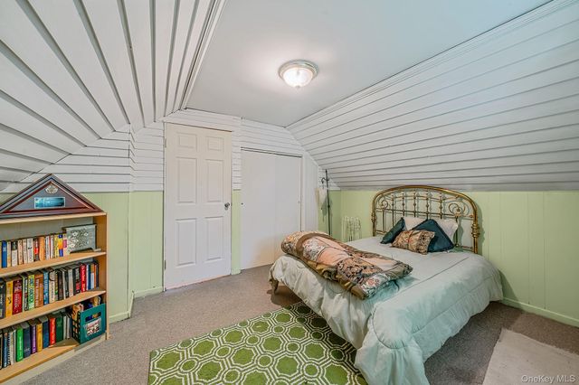 12123 238th Street, Rosedale, NY 11422