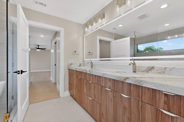 5018 Highland CT, Austin, TX 78731